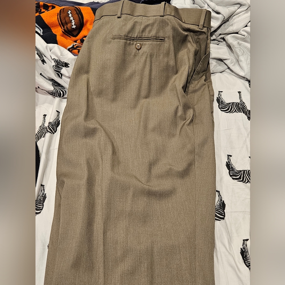 Stafford Slacks, size 54x28